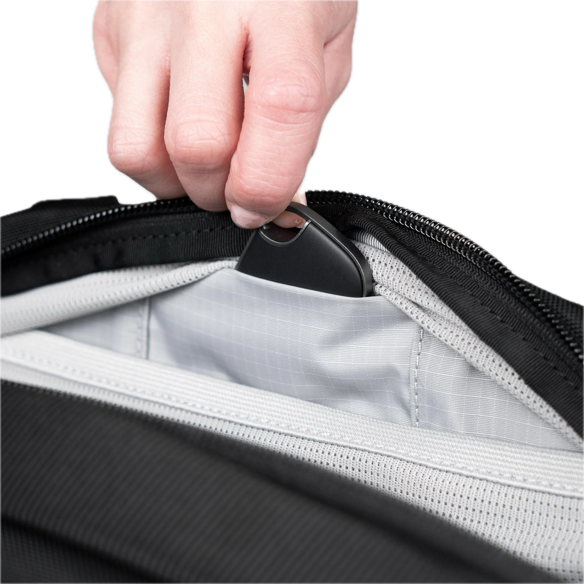 Rework Outbound Travel Pack 30L (Pre-order)