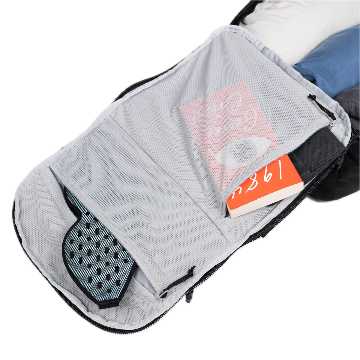 Rework Outbound Travel Pack 30L (Pre-order)
